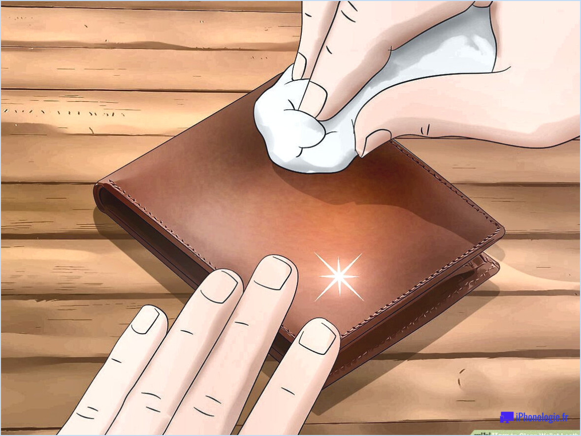 Comment nettoyer un portefeuille en cuir?