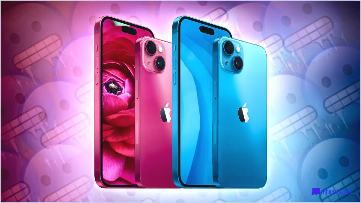 Fuites sur l'iPhone 15 : Une nouvelle couleur rose, des bords très fins et des batteries superposées