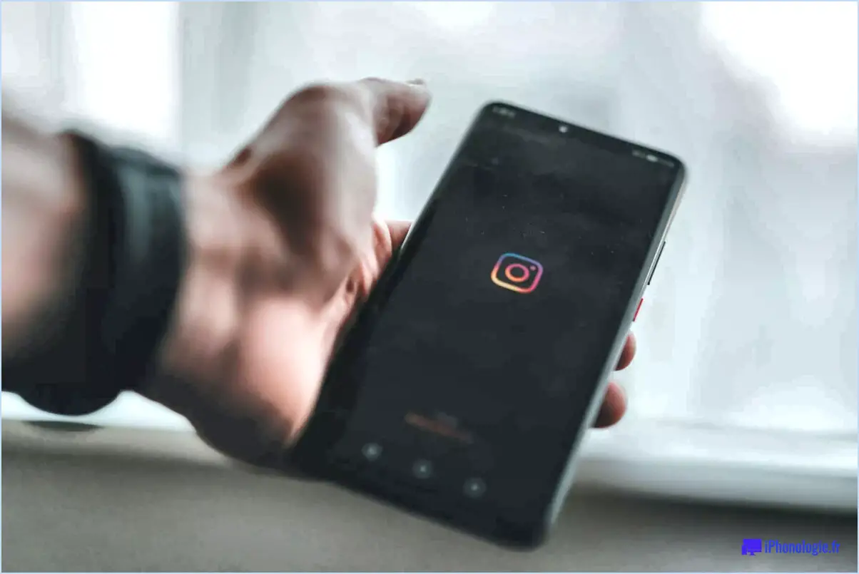 Comment copier coller une image instagram story android?