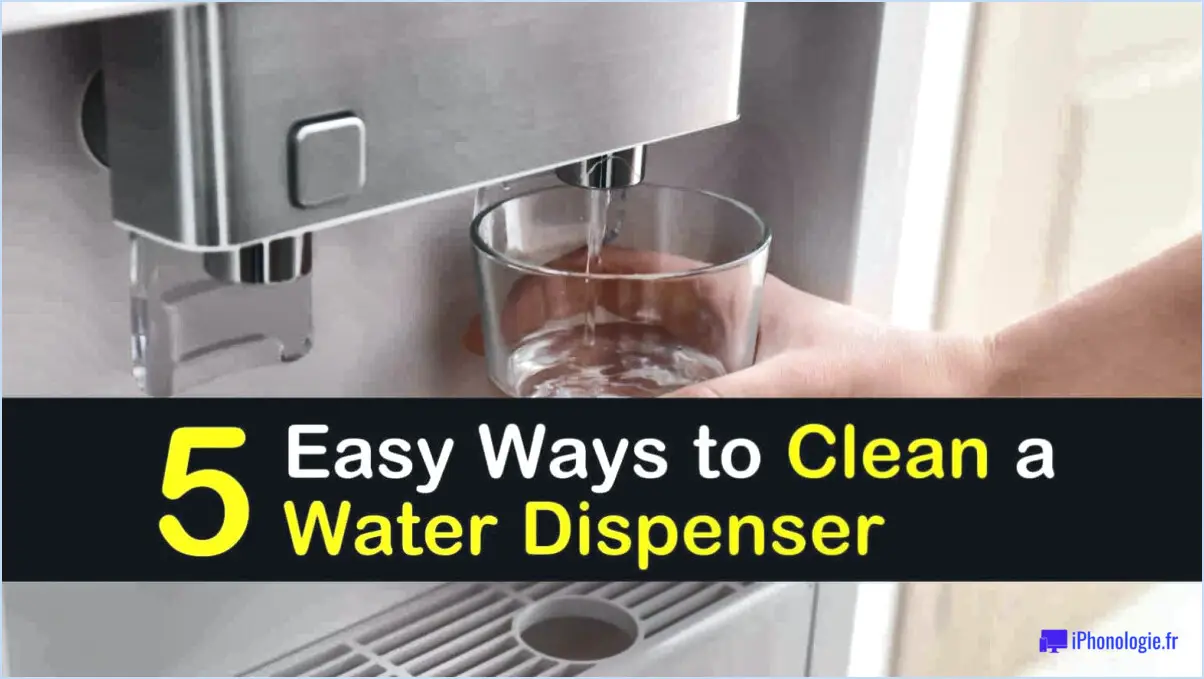 Comment nettoyer une fontaine d'eau avec du vinaigre et du bicarbonate de soude?