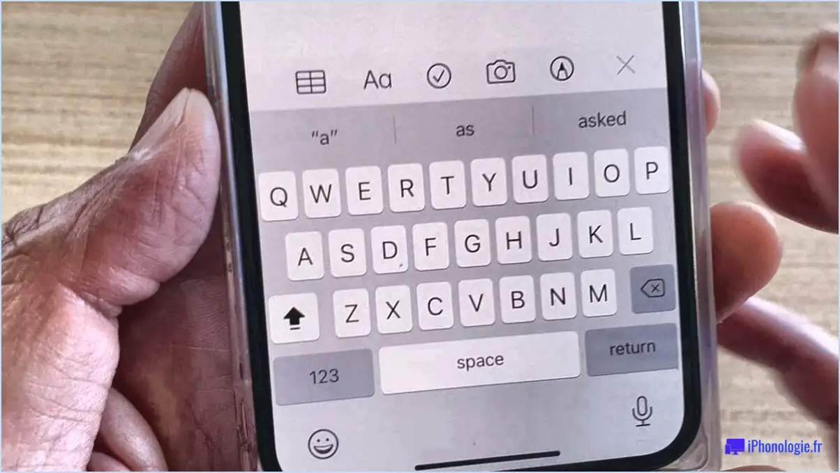 Comment verrouiller les majuscules sur l'iphone?
