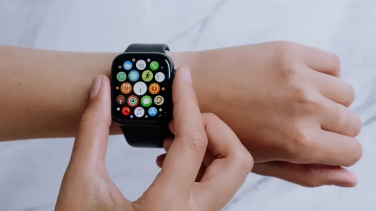 Comment désactiver ou activer le rappel 'Se lever' sur votre Apple Watch