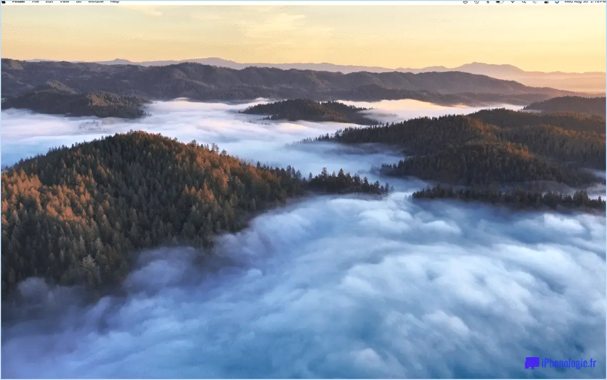Fond d'écran MacOS Sonoma: nuages Sonoma