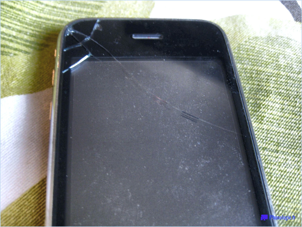Comment réparer une petite fissure sur l'écran de l'iphone?