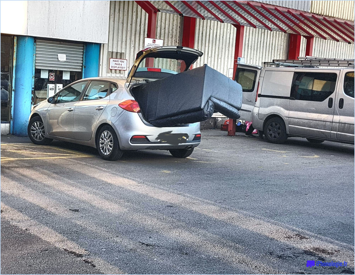 Comment transporter un canapé dans une voiture?