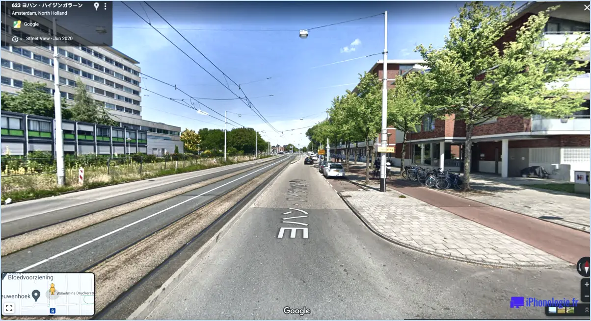 Comment obtenir les noms de rues sur Google Earth?