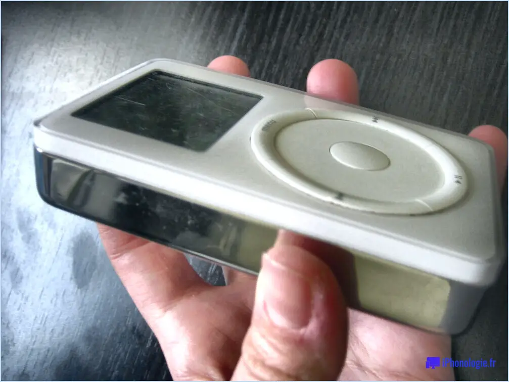 Comment supprimer un ancien iPod d'iTunes?