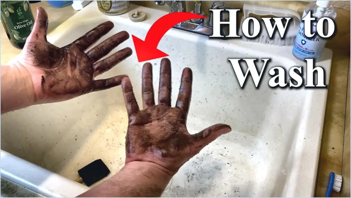 Comment nettoyer la teinture de bois sur les mains?