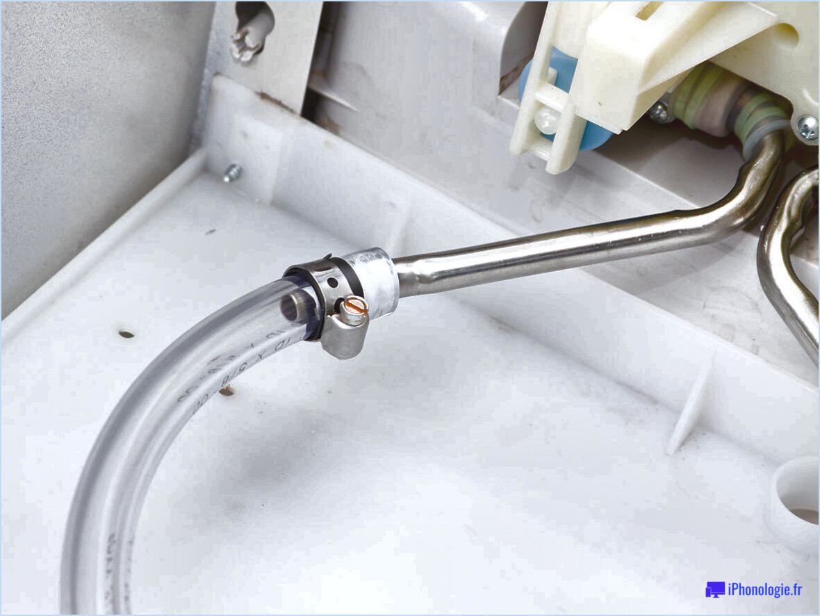 Comment nettoyer la valve de contrôle de l'air de ralenti?