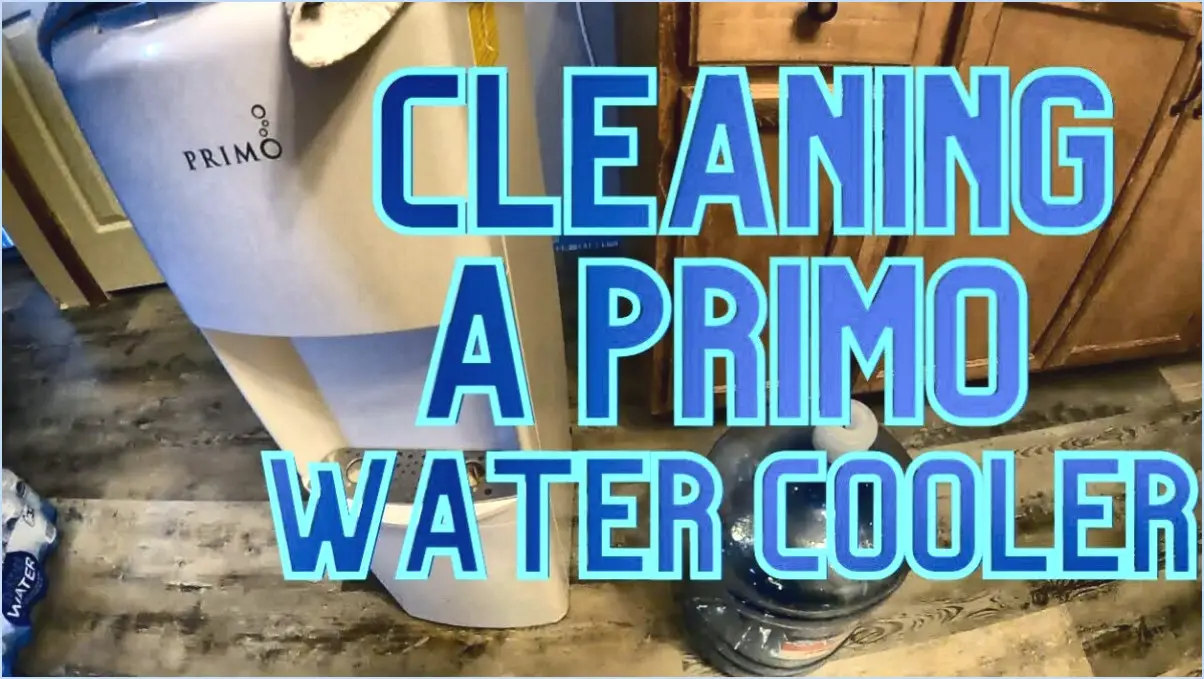 Comment nettoyer un distributeur d'eau primo?
