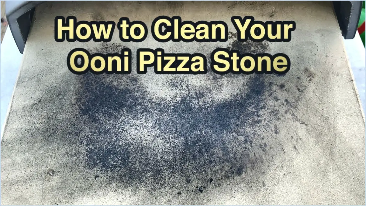 Comment nettoyer la pierre à pizza ooni?