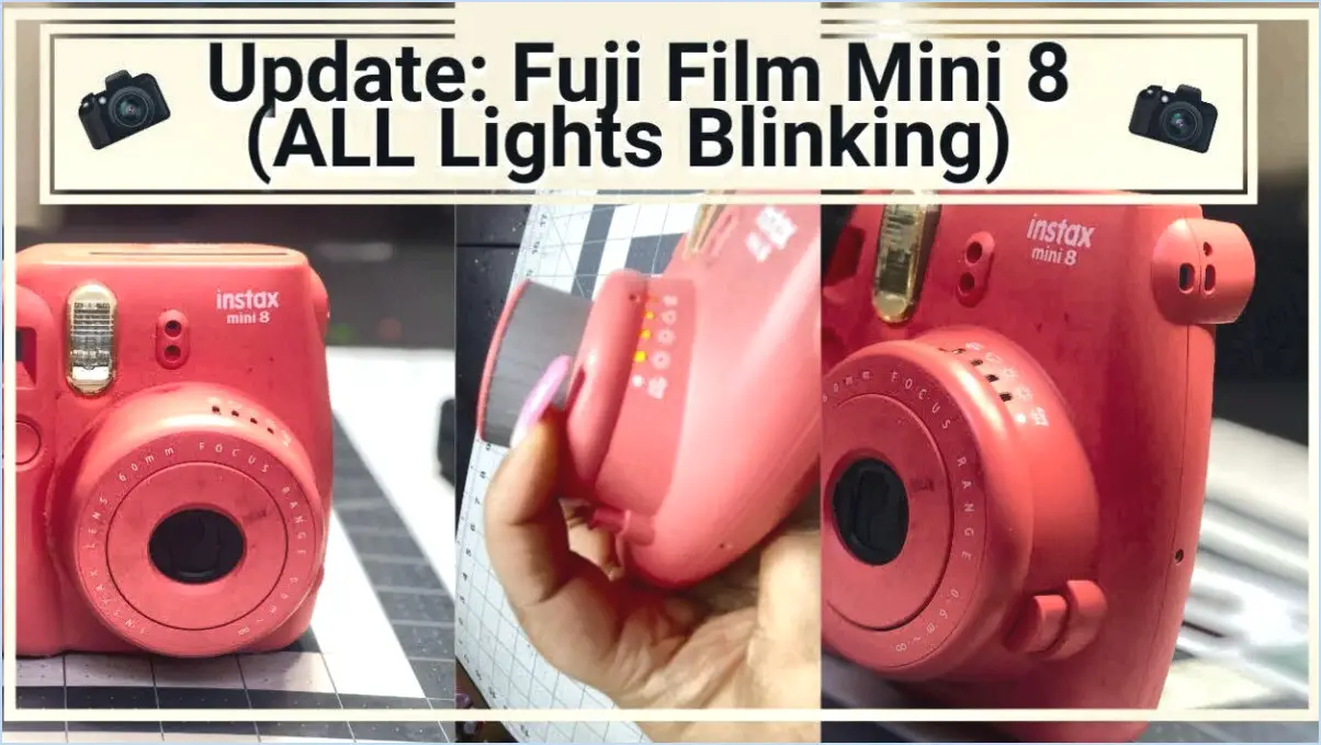 Pourquoi le voyant rouge s'allume-t-il sur mon instax mini 8?