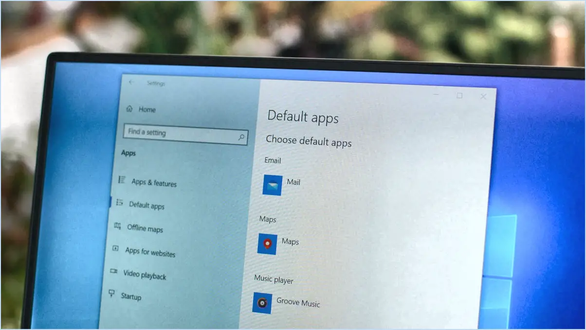 Comment supprimer les applications indésirables sur windows 10?