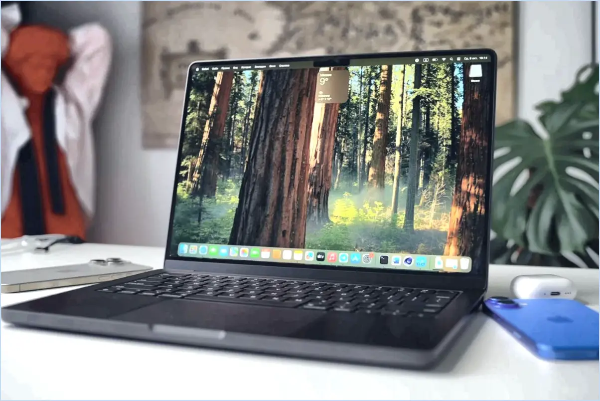 Le MacBook Pro M4, qui sortira la semaine prochaine, pourrait enfin faire l'objet de toutes les attentions.